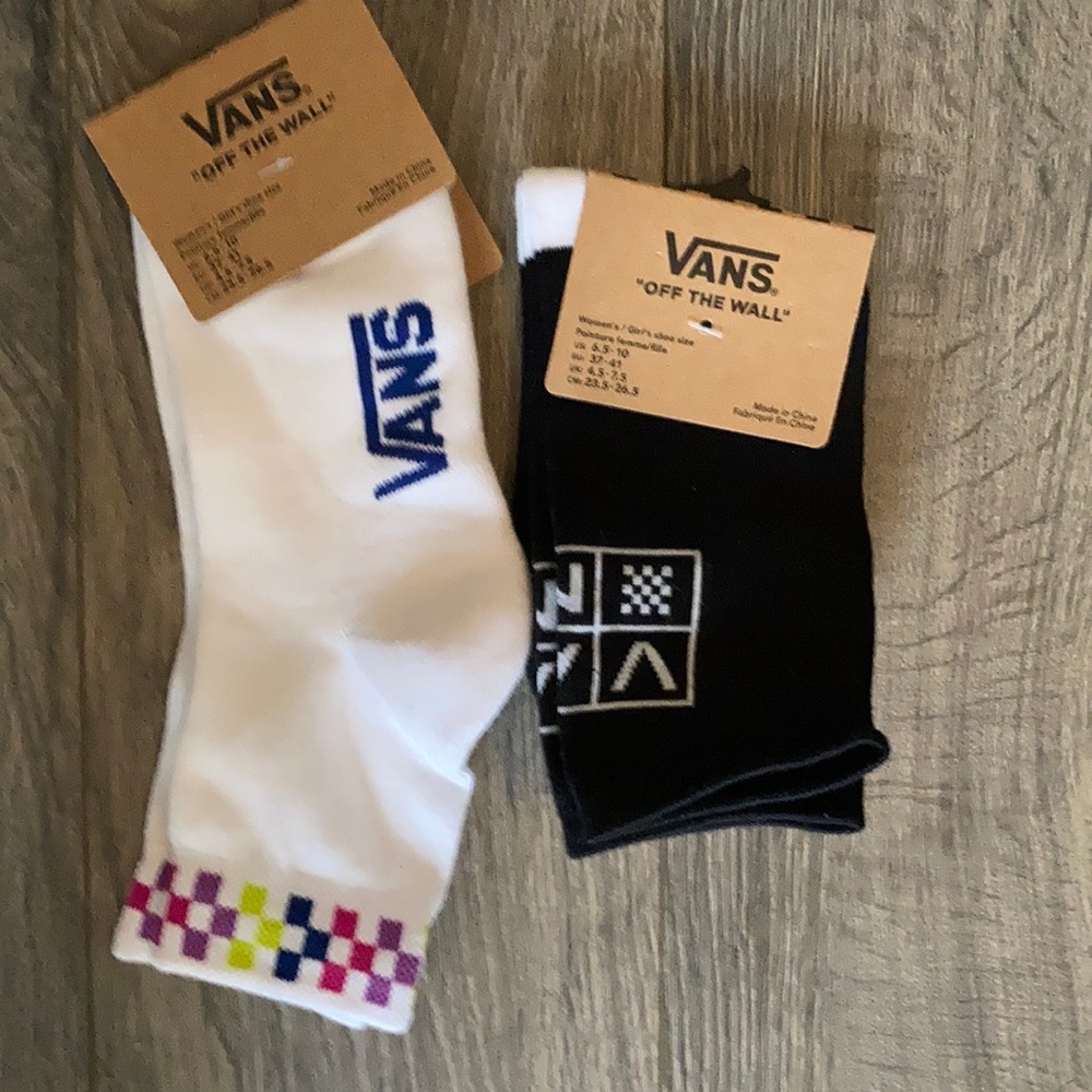 Two pair of women’s/girls Vans Soaks